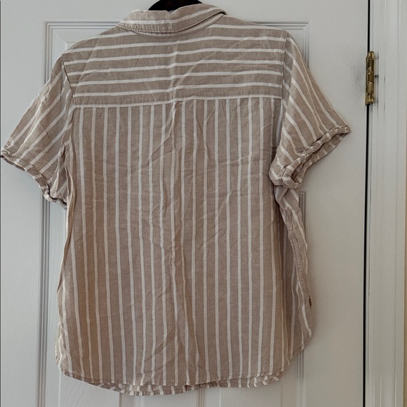Abercrombie & Fitch Tan Striped Button Down Shirt - Picture 4 of 4